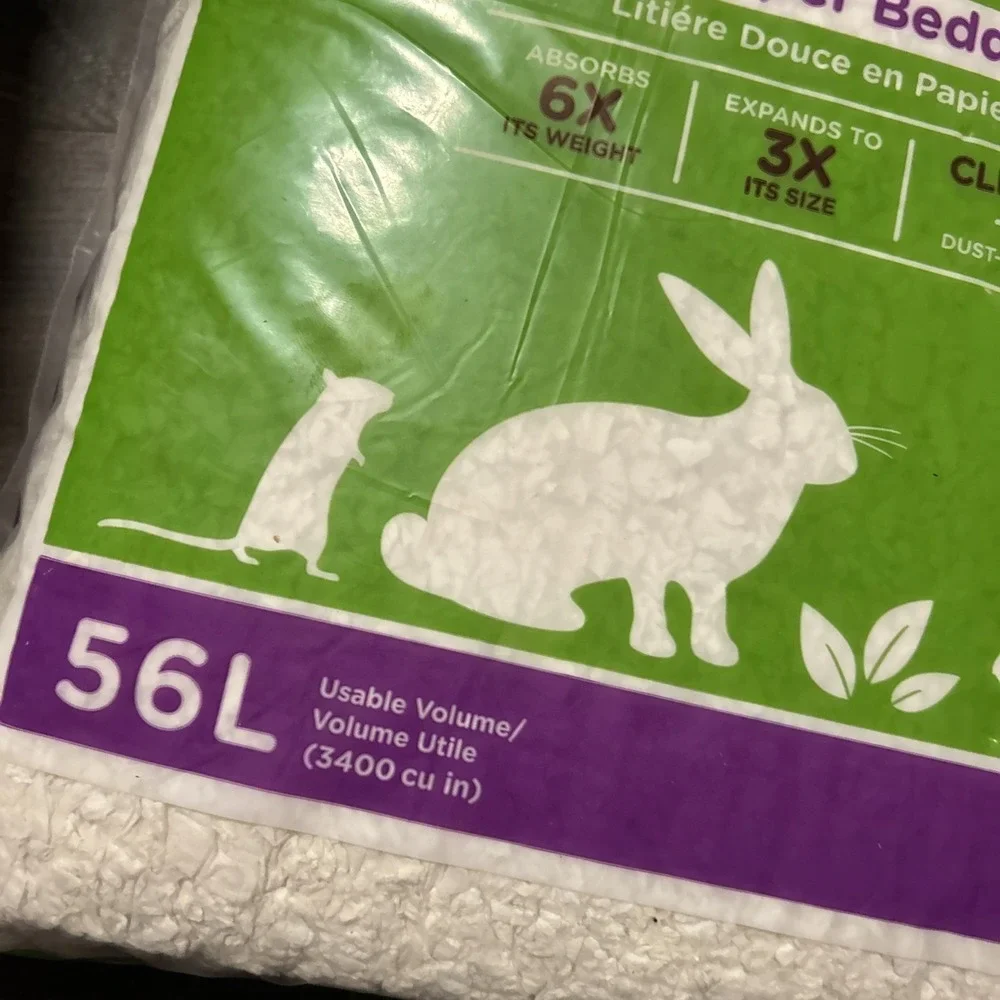 PetsPick Uber Soft Paper Pet Bedding for Small Animals, White 56L